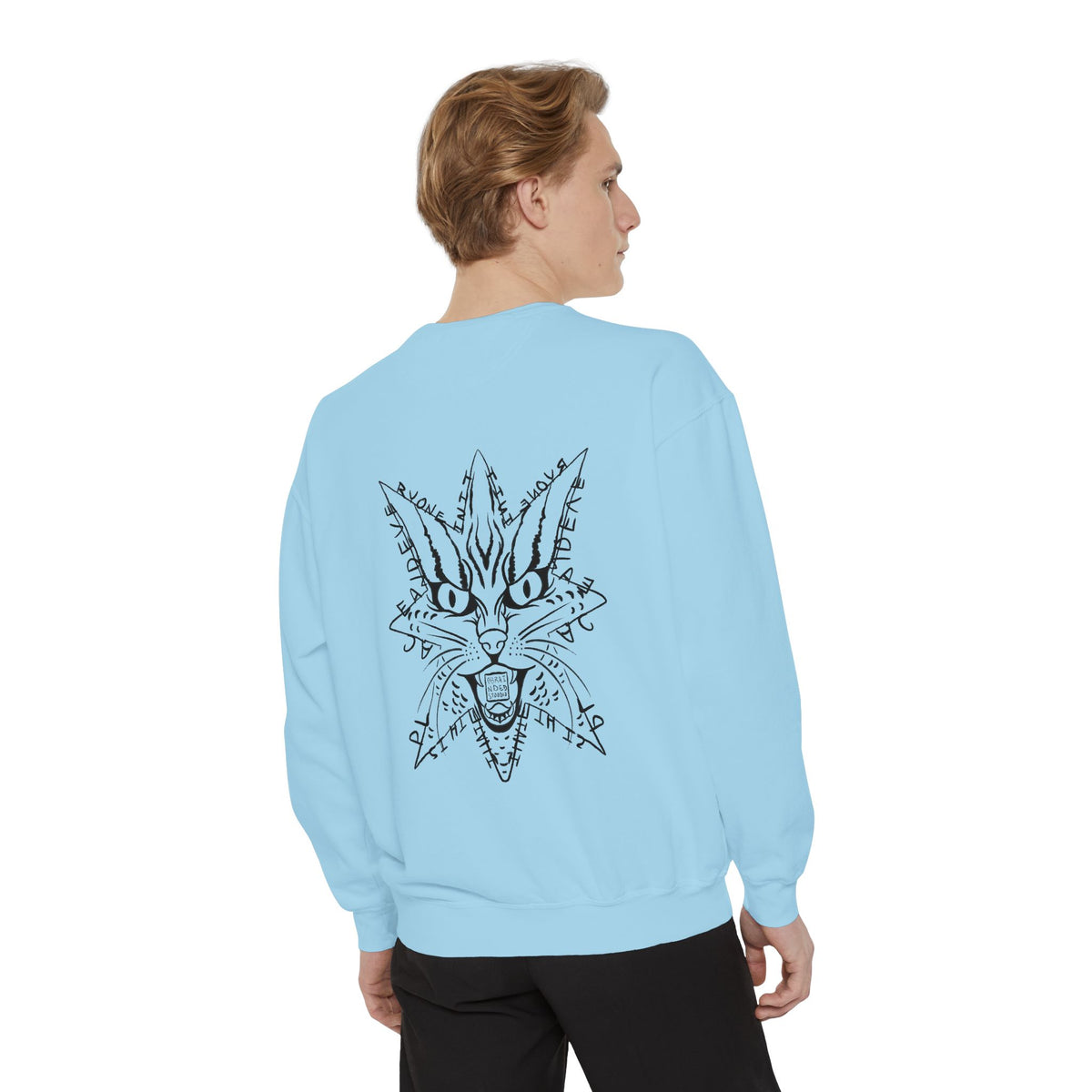 "I hate this place and everyone in it." - Graphic Crewneck